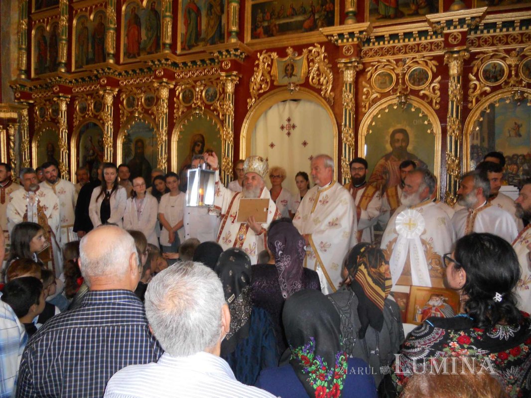 Nejudecând, tăcând, lucrând și iubindu-ți aproapele 311123