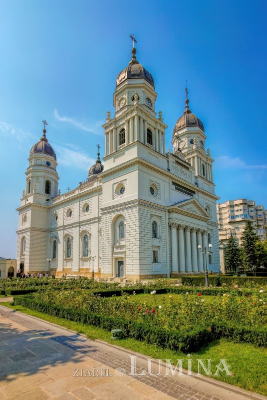 Sclipirile Luminii: Obiective reprezentative ale Iaşilor 311253