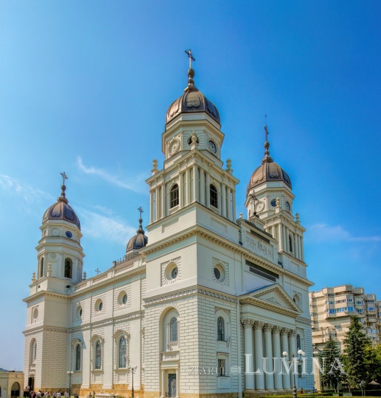 Sclipirile Luminii: Obiective reprezentative ale Iaşilor 311260