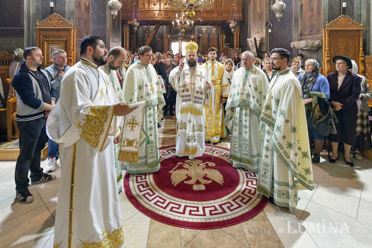 Cinstirea ocrotitoarei Moldovei la o biserică istorică din București 311660