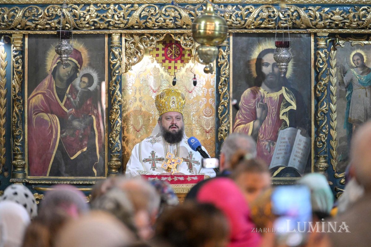 Cinstirea ocrotitoarei Moldovei la o biserică istorică din București 311687