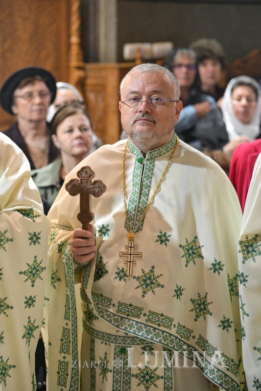 Cinstirea ocrotitoarei Moldovei la o biserică istorică din București 311693