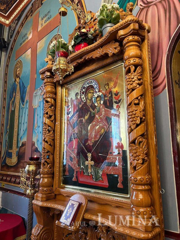 Icoana Maicii Domnului „Pantanassa”, cinstită la Viscri, judeţul Braşov 312003