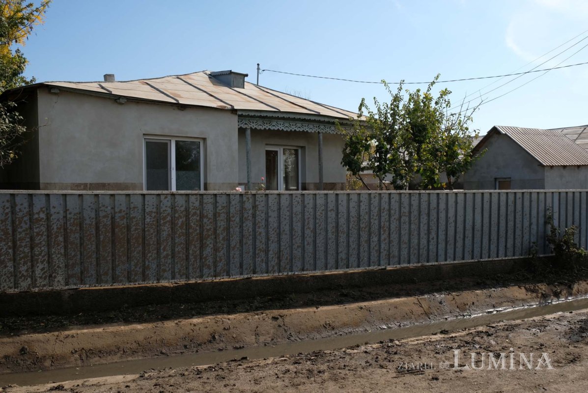 Obrazul înlăcrimat și plin de noroi al normalității la Pechea 312026