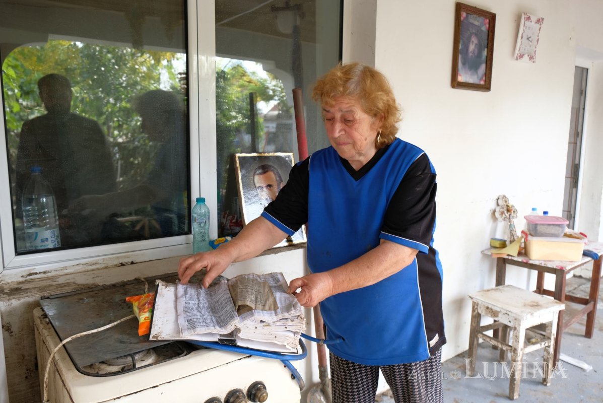 Obrazul înlăcrimat și plin de noroi al normalității la Pechea 312032