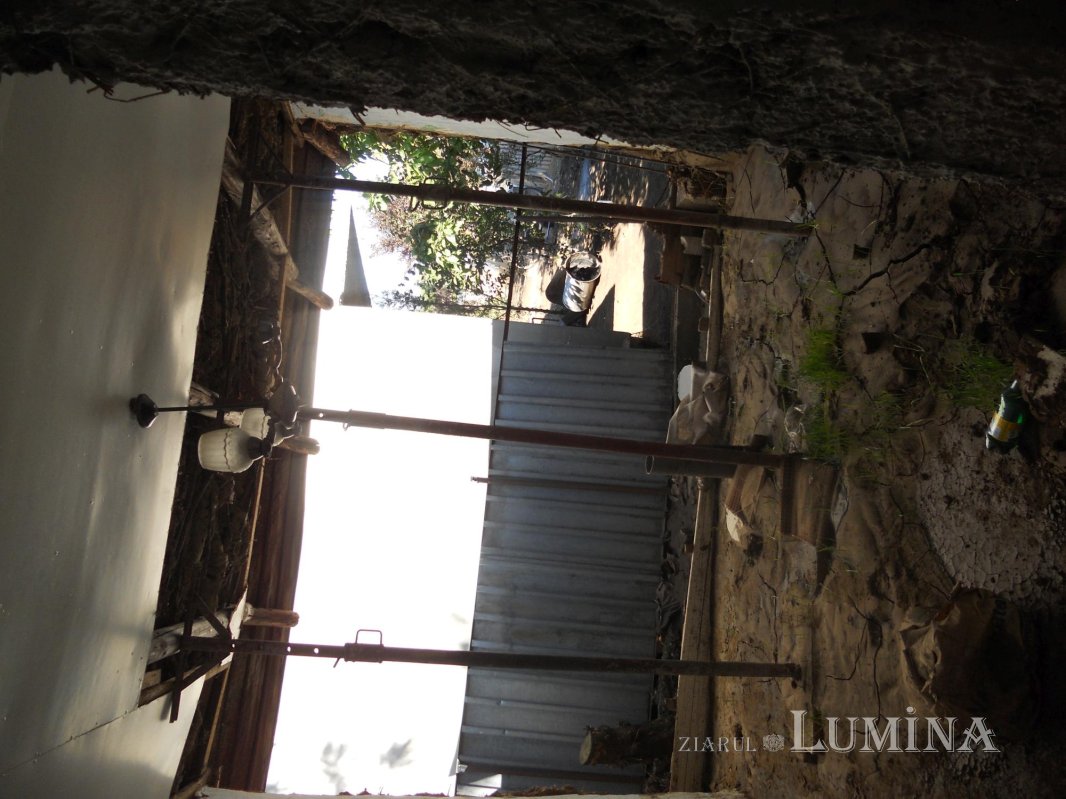 Obrazul înlăcrimat și plin de noroi al normalității la Pechea 312035