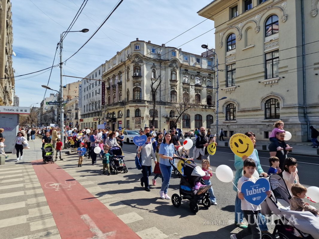 Sprijinul acordat femeilor însărcinate şi tinerelor mame reprezintă o lucrare de apărare şi promovare a vieții 312189