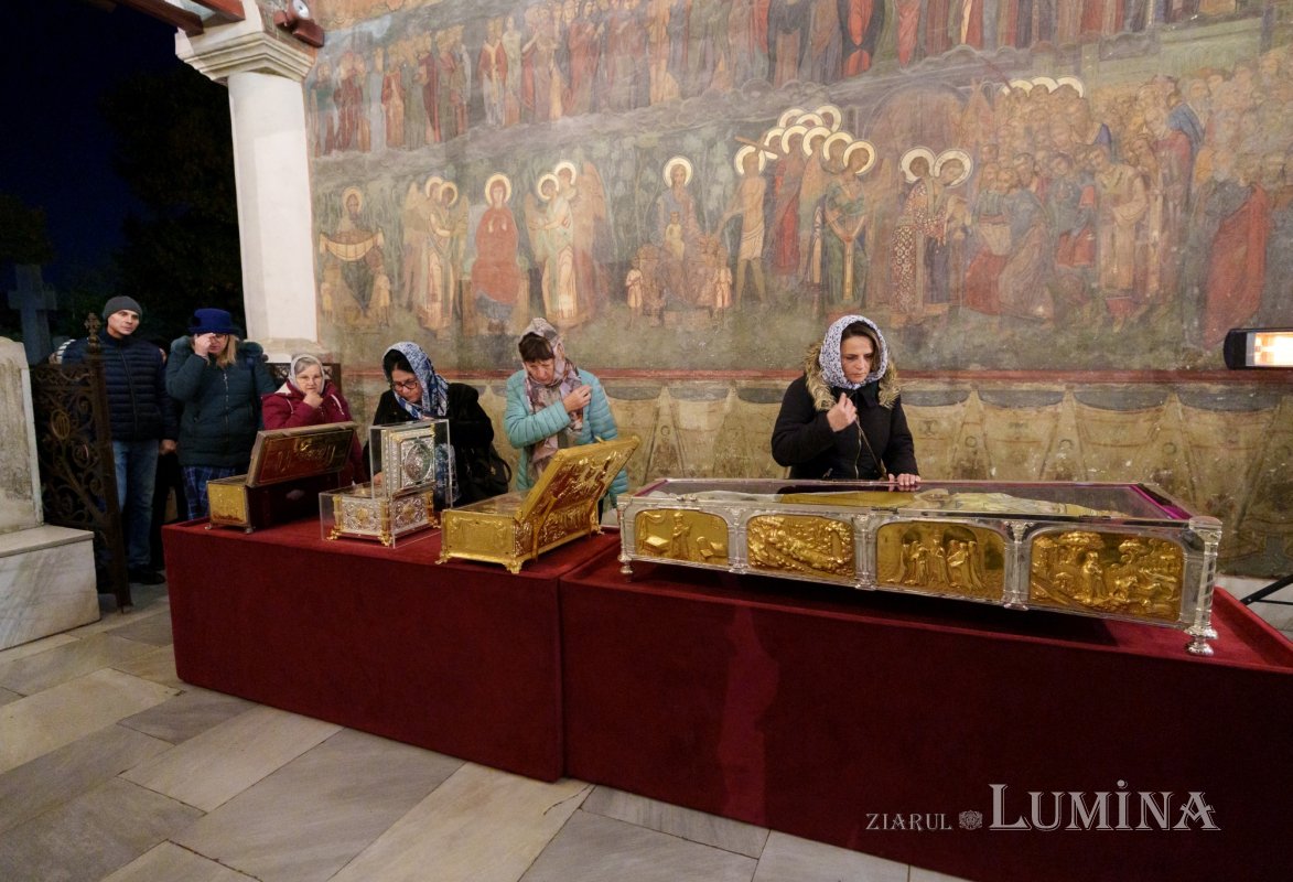 A început pelerinajul la moaștele Sfântului Cuvios Dimitrie cel Nou 312317