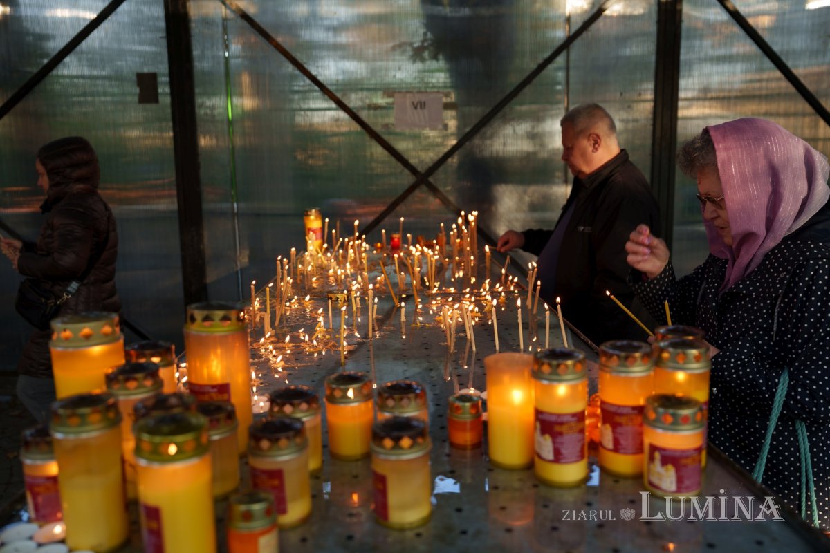 A început pelerinajul la moaștele Sfântului Cuvios Dimitrie cel Nou 312319