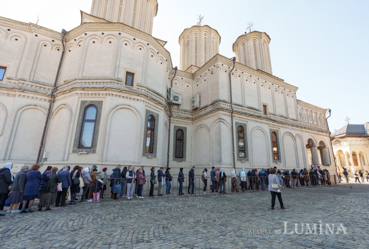 A început pelerinajul la moaștele Sfântului Cuvios Dimitrie cel Nou 312329