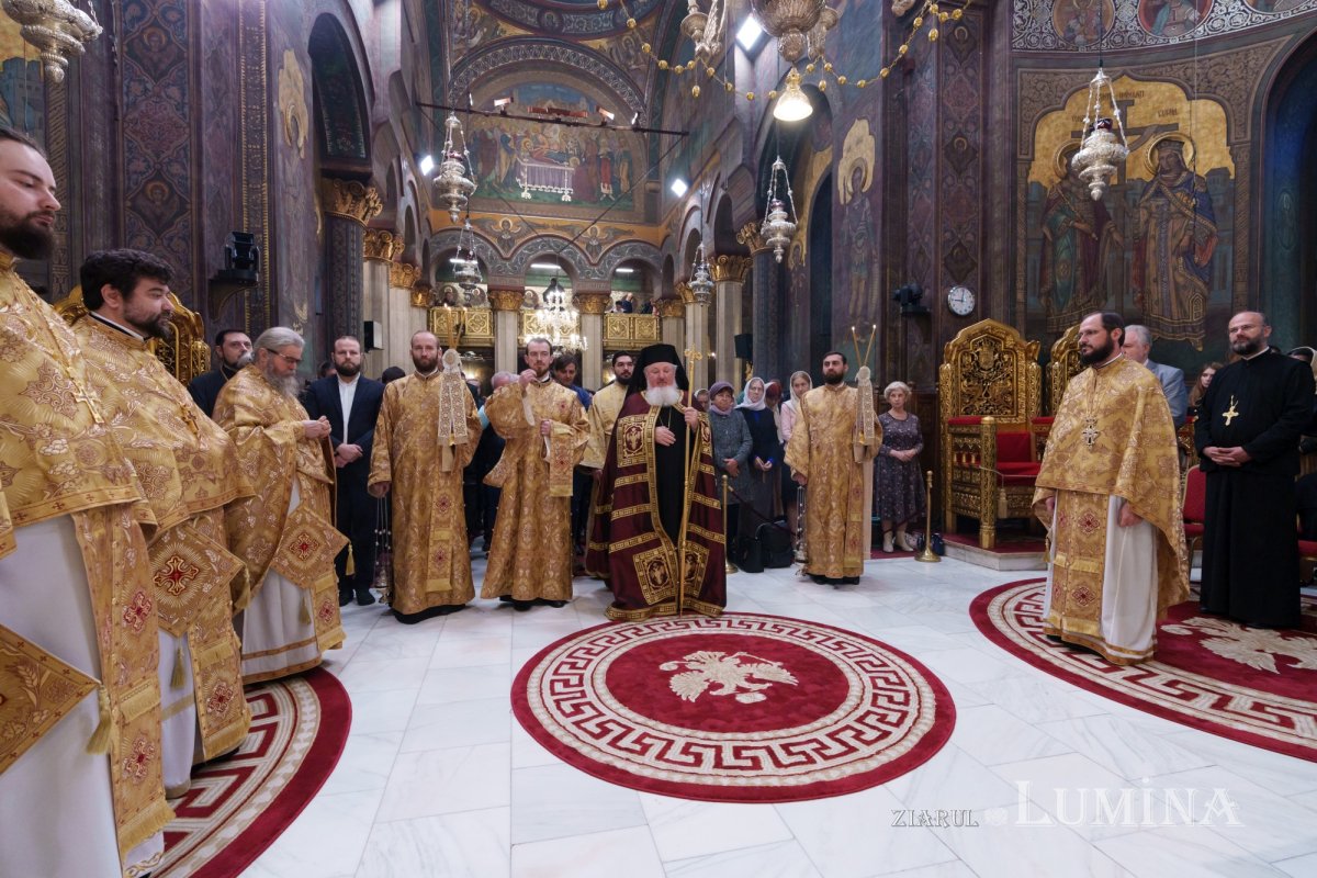 Duminica a 23-a după Rusalii la Catedrala Patriarhală 312294