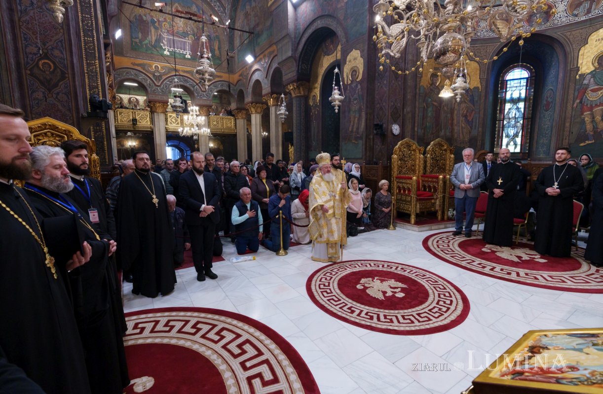 Duminica a 23-a după Rusalii la Catedrala Patriarhală 312297