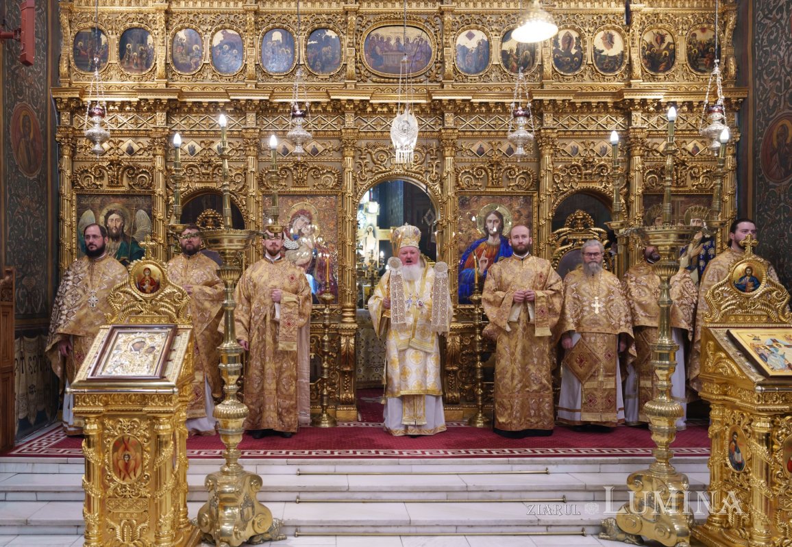 Duminica a 23-a după Rusalii la Catedrala Patriarhală 312301