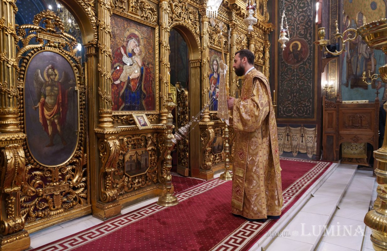 Duminica a 23-a după Rusalii la Catedrala Patriarhală 312304