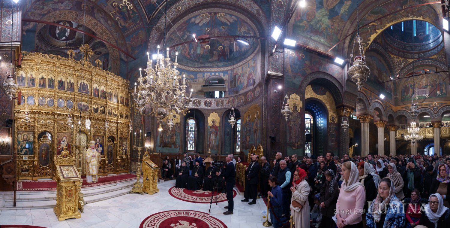 Duminica a 23-a după Rusalii la Catedrala Patriarhală 312309