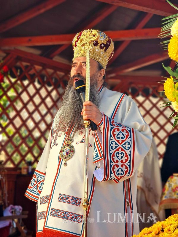 Slujire arhierească la mănăstirea teleormăneană Coșoteni 312448