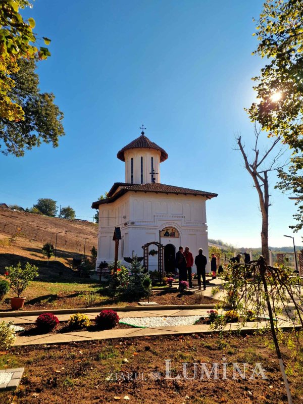 Slujire arhierească la mănăstirea teleormăneană Coșoteni 312449