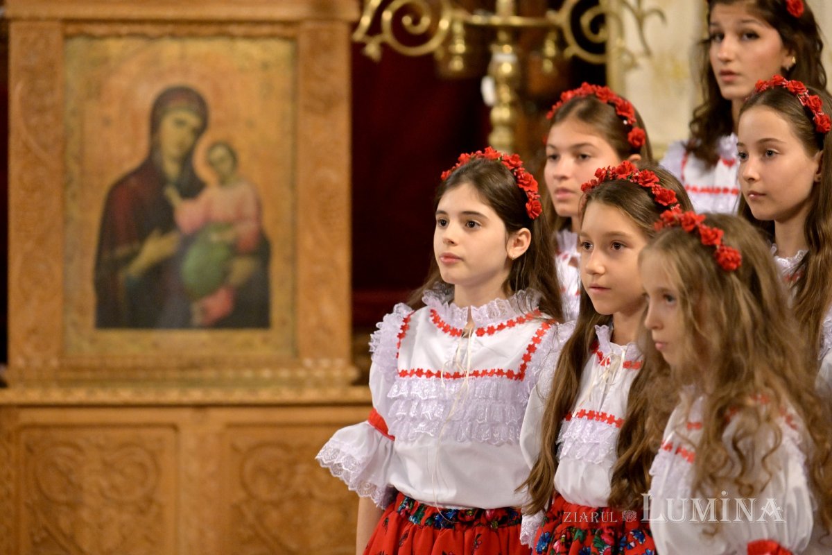 Concert „Lăudați pe Domnul!” la o biserică din București 312577