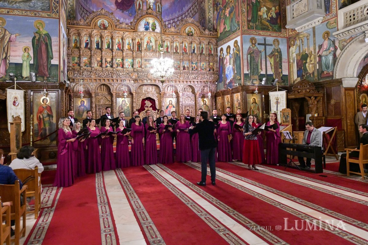 Concert „Lăudați pe Domnul!” la o biserică din București 312581