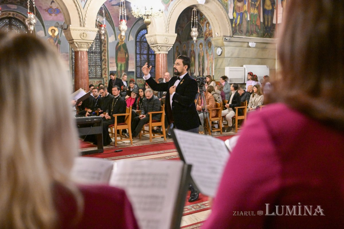 Concert „Lăudați pe Domnul!” la o biserică din București 312586