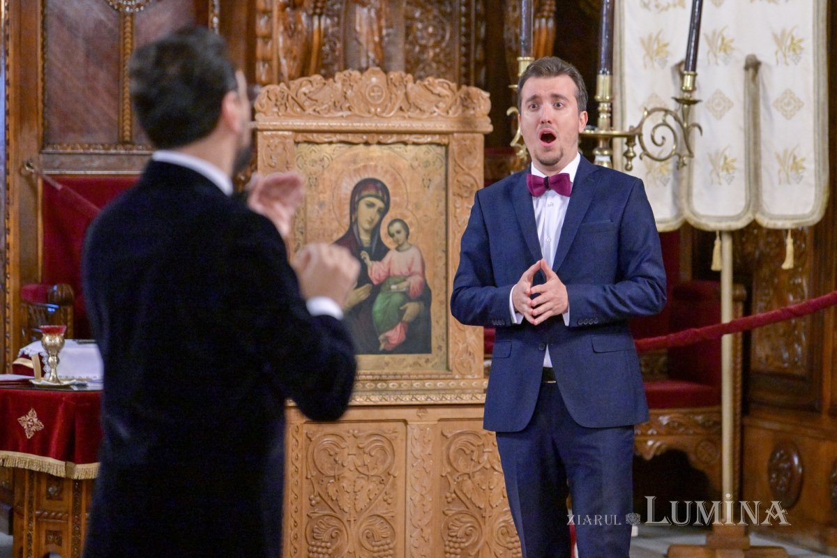 Concert „Lăudați pe Domnul!” la o biserică din București 312592