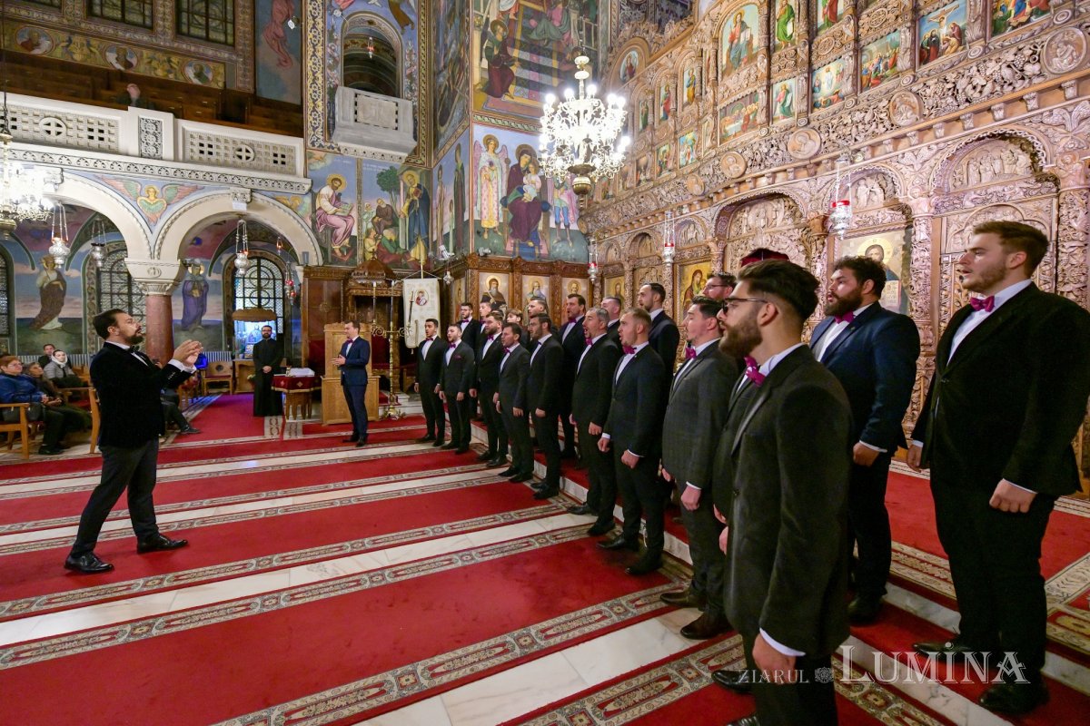 Concert „Lăudați pe Domnul!” la o biserică din București 312596