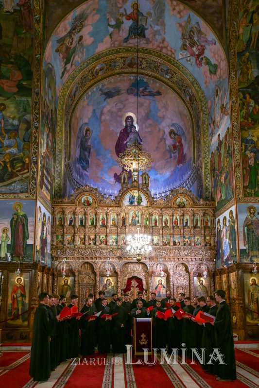 Concert „Lăudați pe Domnul!” la o biserică din București 312597