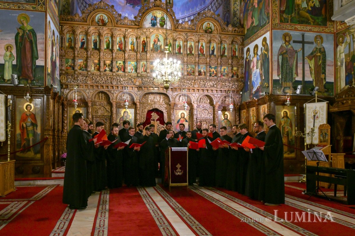 Concert „Lăudați pe Domnul!” la o biserică din București 312598