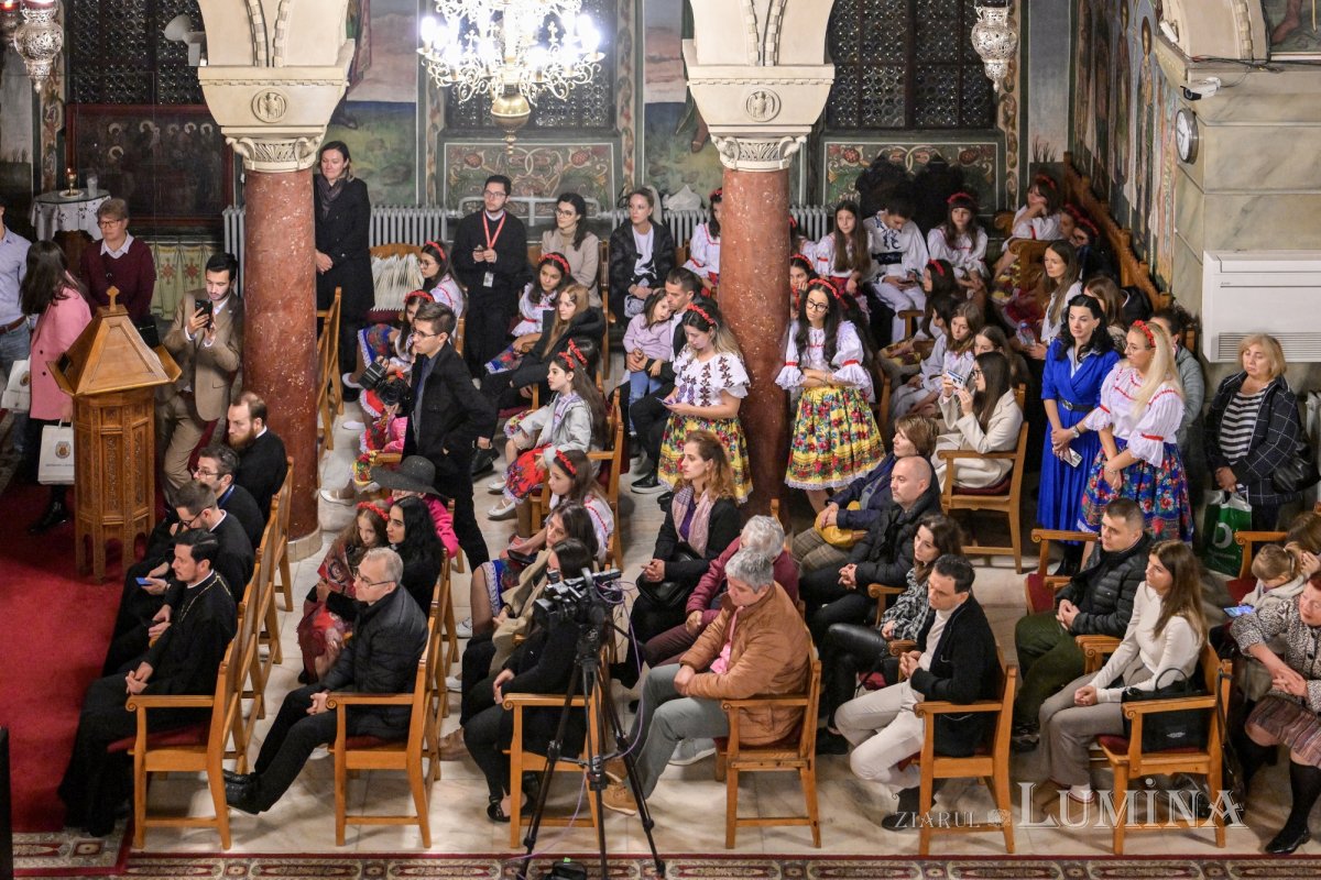 Concert „Lăudați pe Domnul!” la o biserică din București 312599