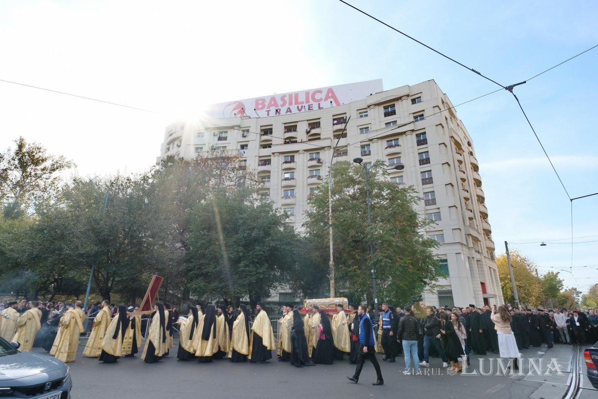 Debutul hramului de toamnă al Catedralei Patriarhale 312776