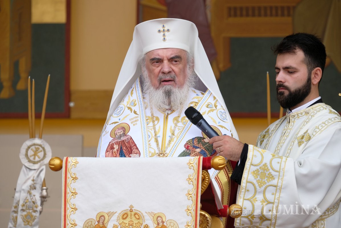 Debutul hramului de toamnă al Catedralei Patriarhale 312795