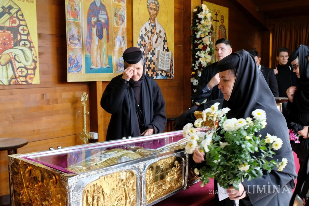 Debutul hramului de toamnă al Catedralei Patriarhale 312804