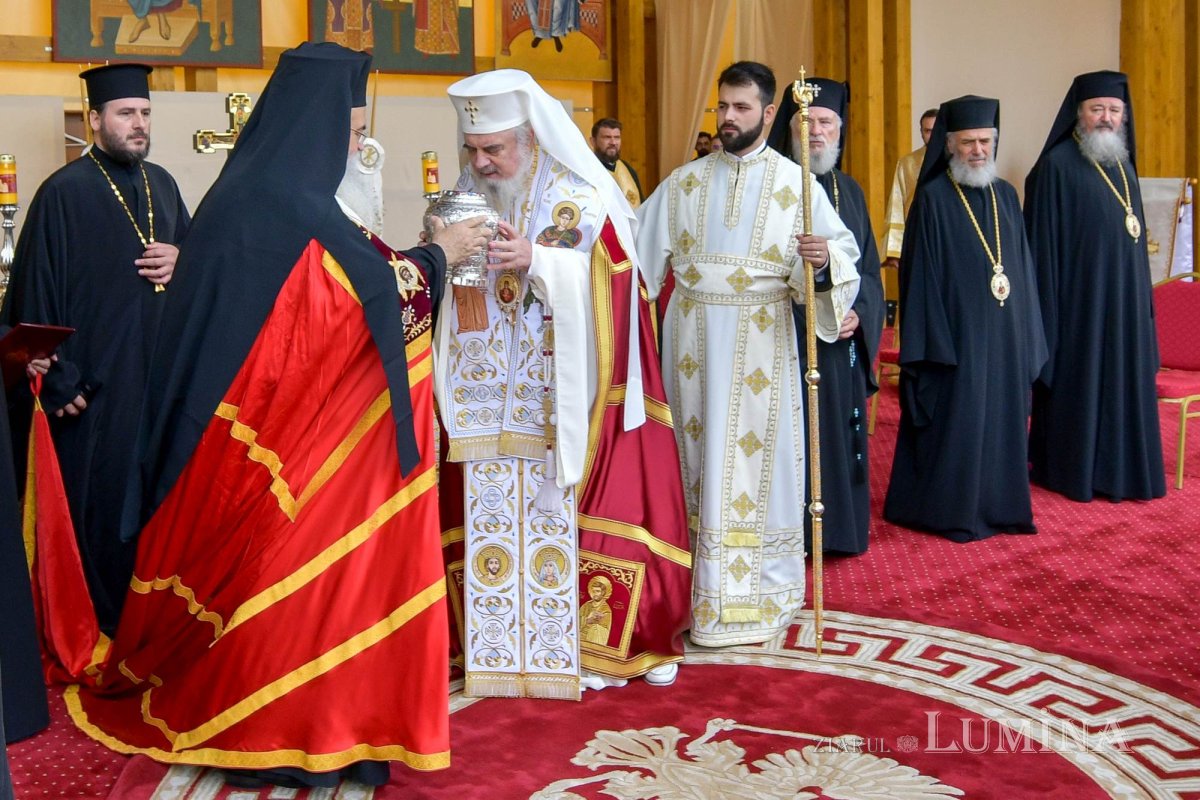 Debutul hramului de toamnă al Catedralei Patriarhale 312855