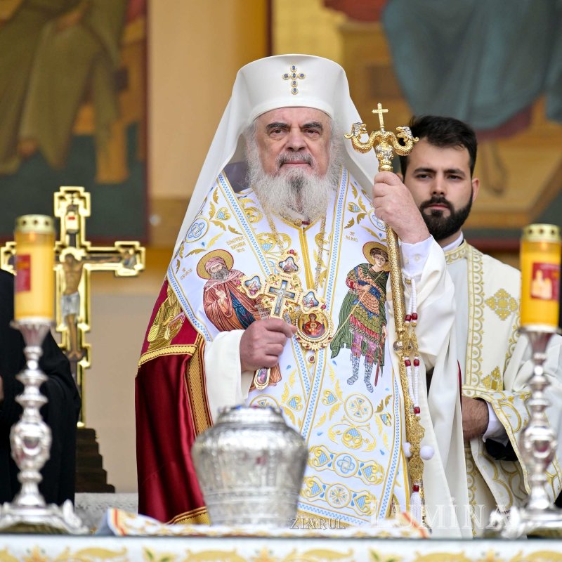 Debutul hramului de toamnă al Catedralei Patriarhale 312857