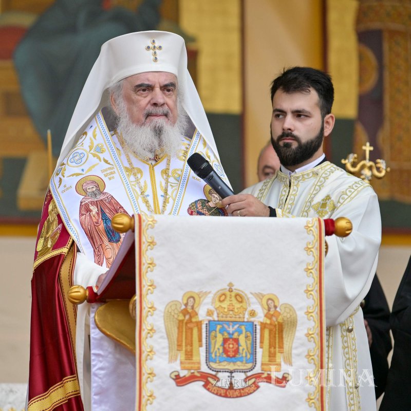 Debutul hramului de toamnă al Catedralei Patriarhale 312863