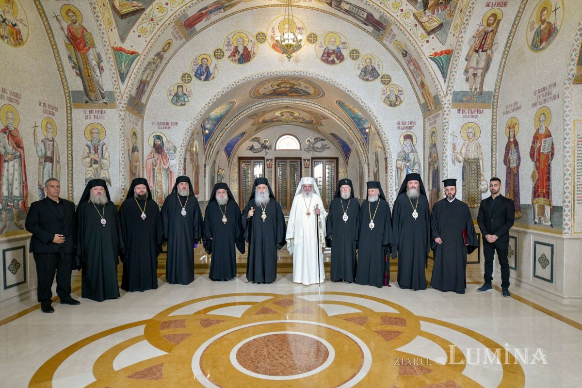 Debutul hramului de toamnă al Catedralei Patriarhale 312887