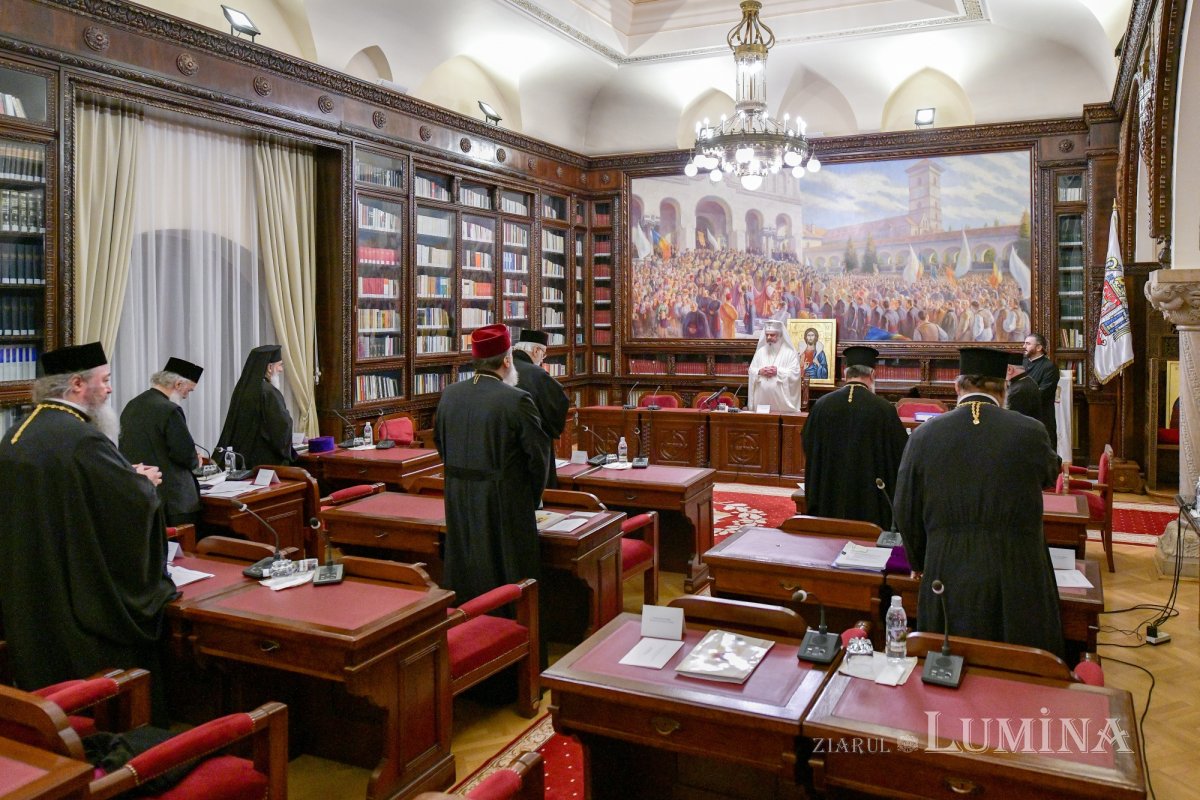 Ședință de lucru a Sinodului Mitropoliei Munteniei și Dobrogei 312925