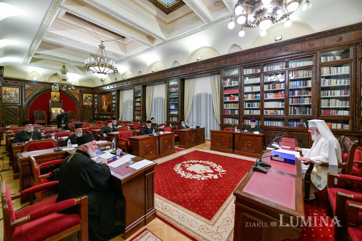 Ședință de lucru a Sinodului Mitropoliei Munteniei și Dobrogei 312926