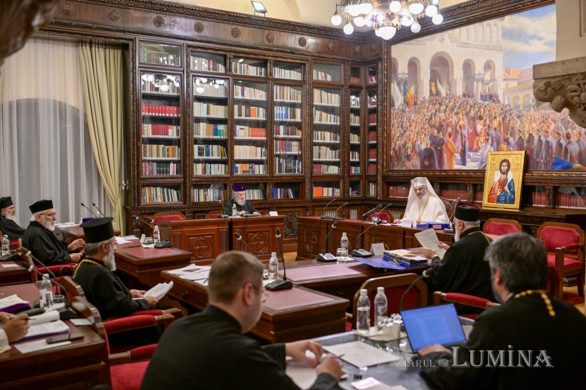 Ședință de lucru a Sinodului Mitropoliei Munteniei și Dobrogei 312939