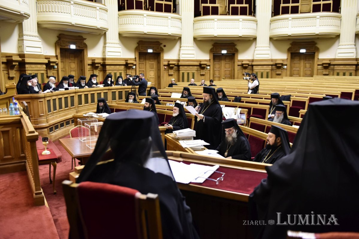 Ierarhi titulari pentru două eparhii românești din diasporă 313014