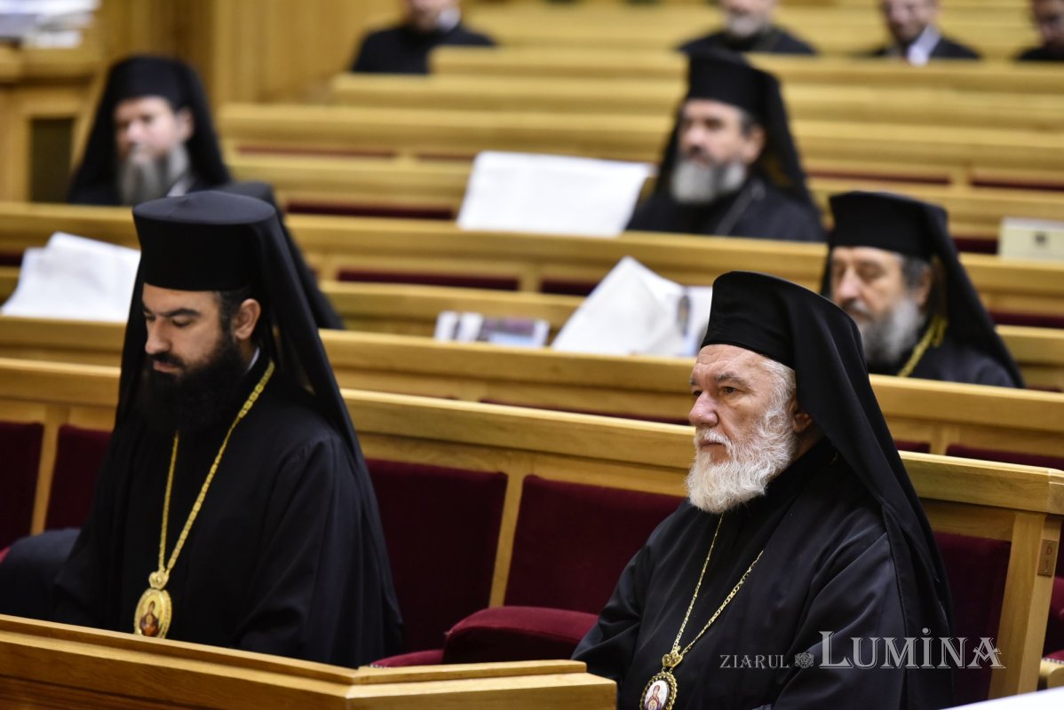 Ierarhi titulari pentru două eparhii românești din diasporă 313015