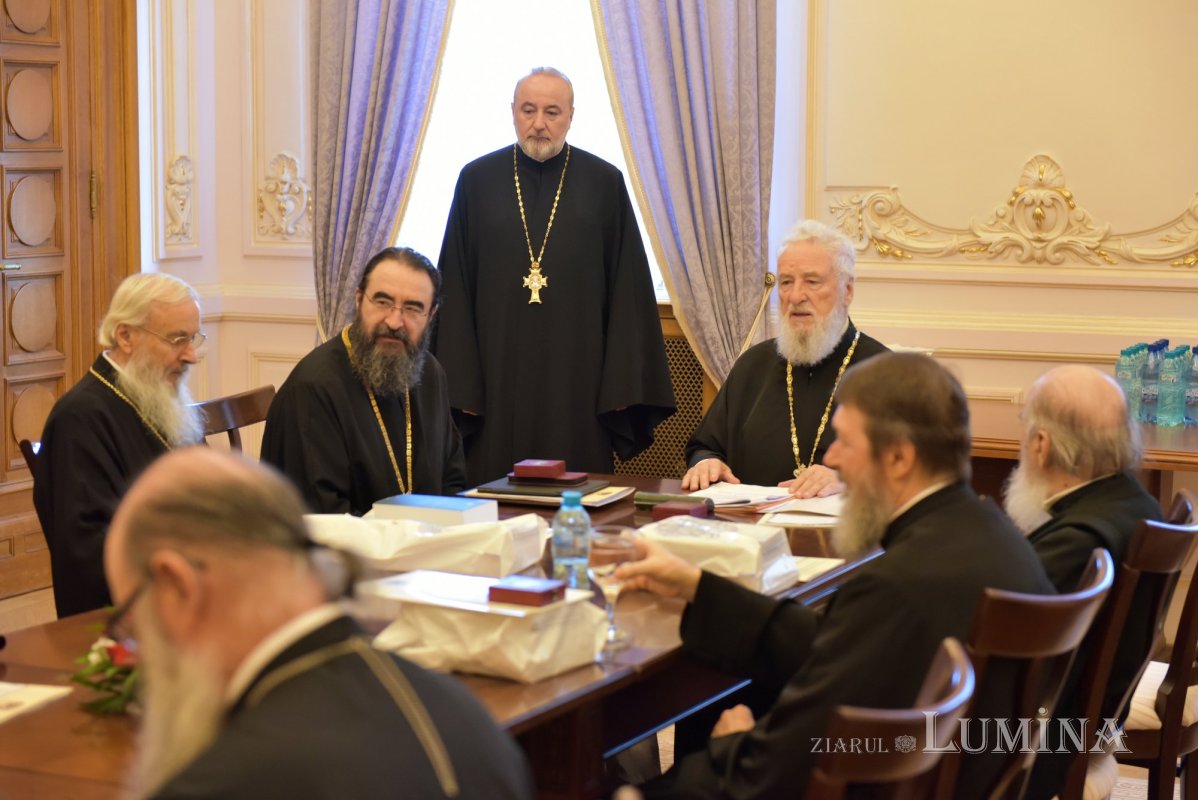 Ierarhi titulari pentru două eparhii românești din diasporă 313021