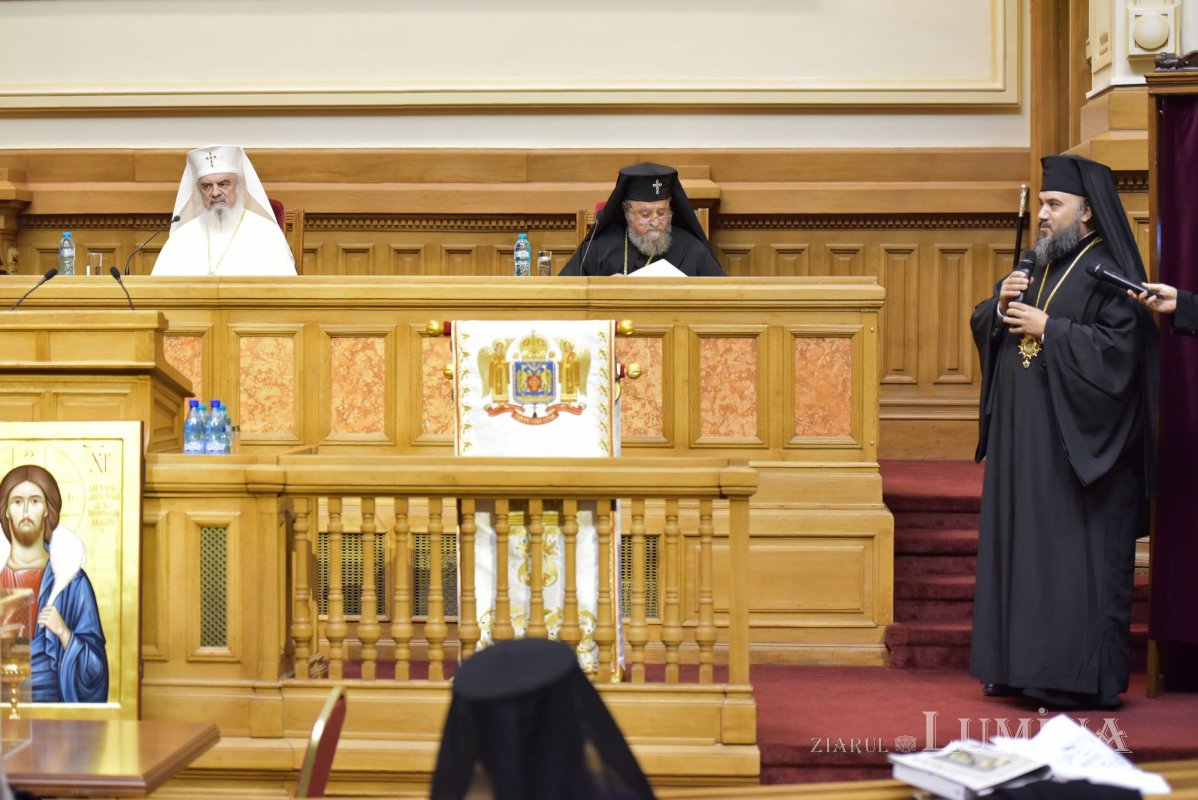 Ierarhi titulari pentru două eparhii românești din diasporă 313024