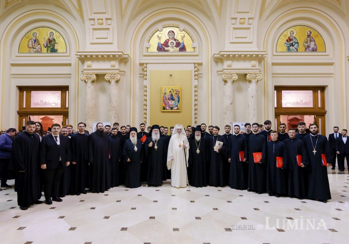 Concertul final al Festivalului „Lăudați pe Domnul” la București 313537