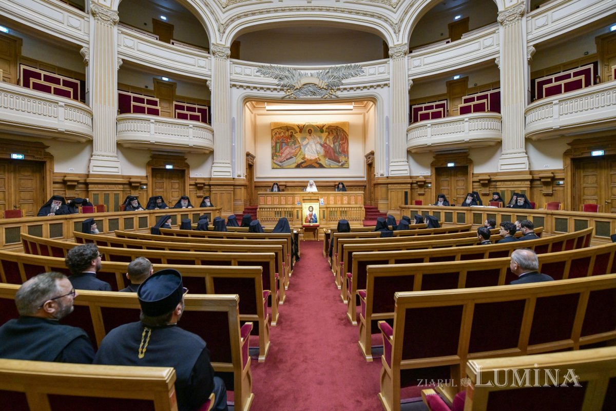 Ședință solemnă a Sfântului Sinod la Palatul Patriarhiei 313162
