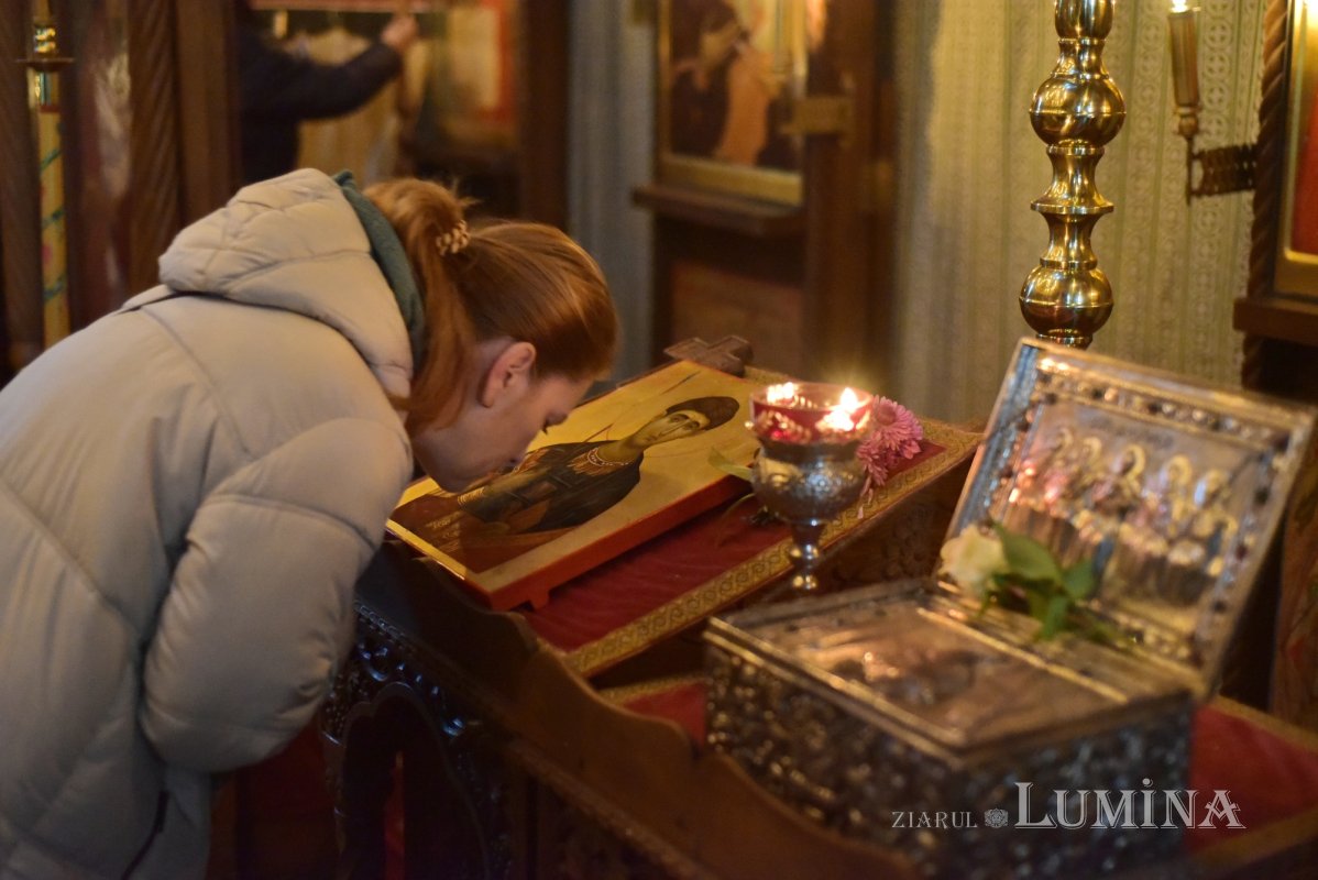 Un sfert de secol de la sfințirea Bisericii Sfântului Grigorie Palama din București 313123