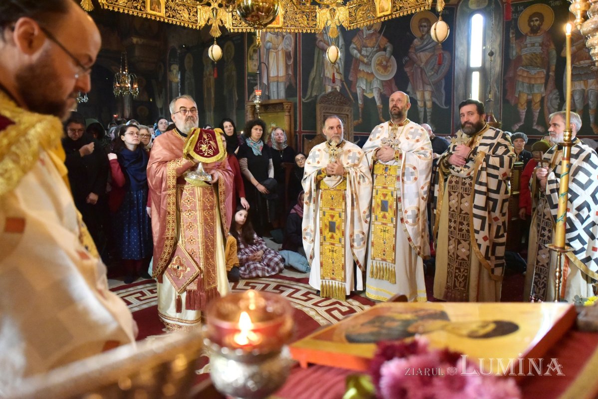 Un sfert de secol de la sfințirea Bisericii Sfântului Grigorie Palama din București 313142