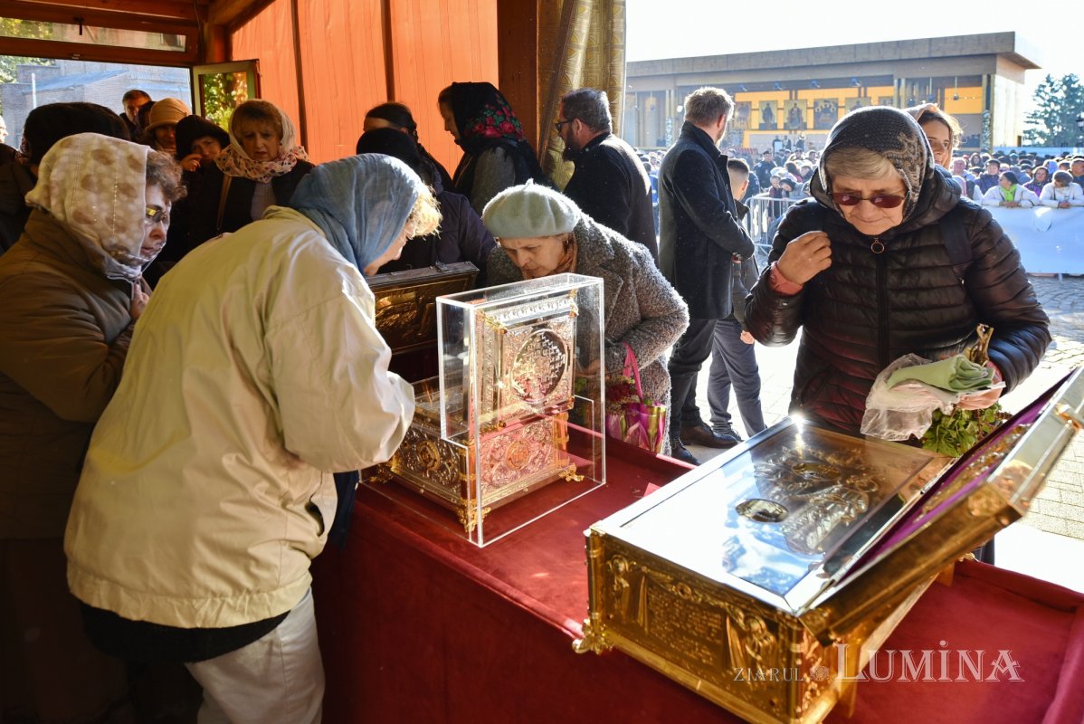 Cinstire evlavioasă a Ocrotitorului Bucureștilor pe Colina Bucuriei 313742