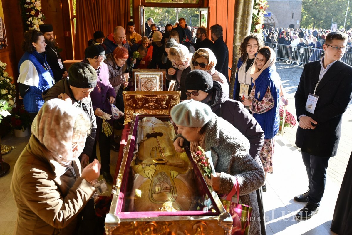 Cinstire evlavioasă a Ocrotitorului Bucureștilor pe Colina Bucuriei 313743