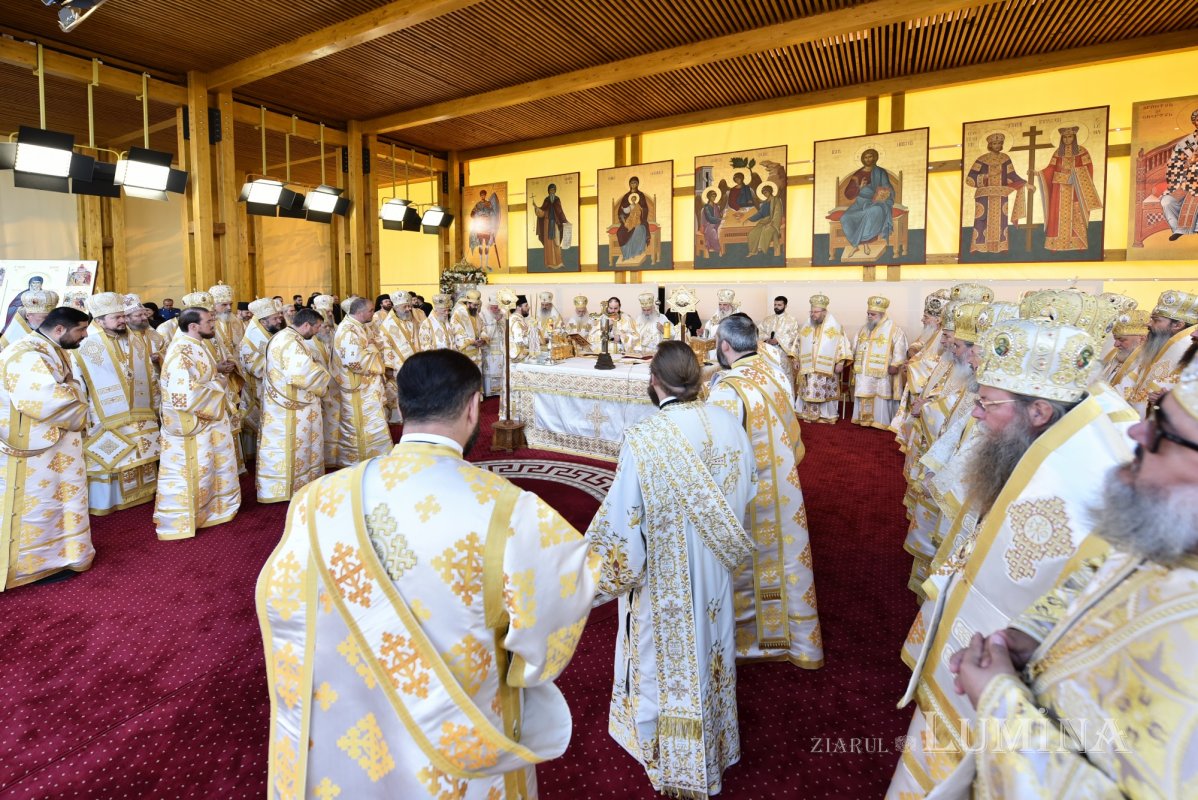 Cinstire evlavioasă a Ocrotitorului Bucureștilor pe Colina Bucuriei 313764